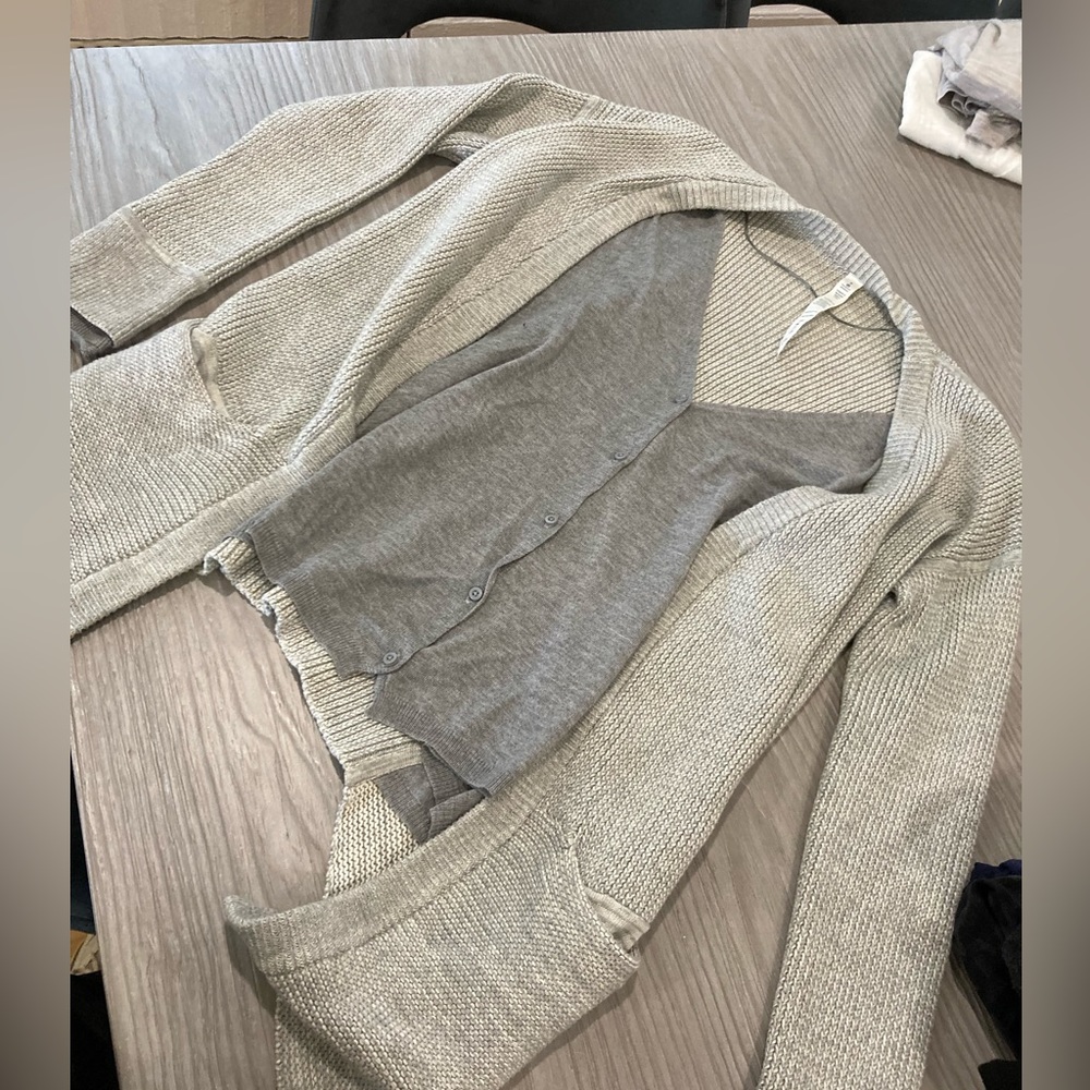 Lulu lemon sweater